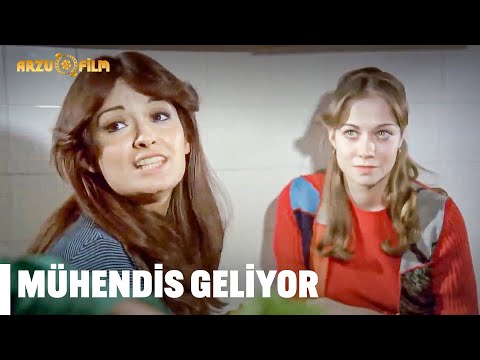 Mühendis Geliyor - Gülen Gözler