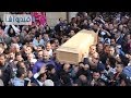 بالفيديو: لحظة خروج جثمان الفنانة كريمة مختار إلى مثواها الأخير