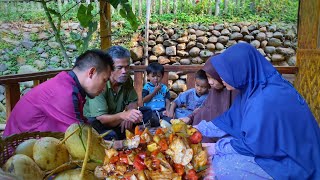 Hidup di Desa | Segarnya ngerujak bareng-bareng | panen bengkuang