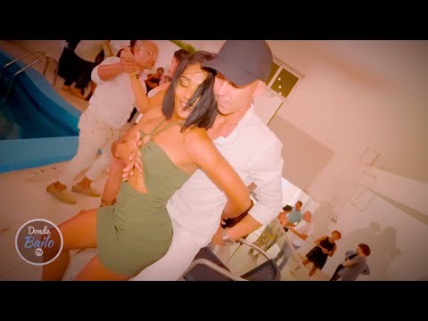 No Podrás Creer Cómo Este Italiano Baila Bachata con Cubana en La Habana | Hotel Deauville