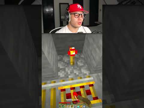 È MOLTO SOSPETTO...