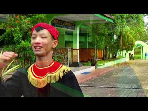 LOMBA BERBALAS PANTUN - SMP NEGERI 2 JUMAPOLO