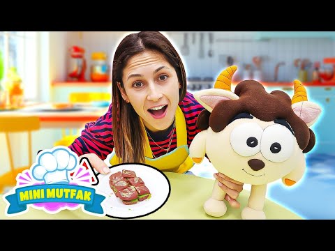 🍫🍫Mini Mutfak - Ayşe ve Defne 🍫Dubai çikolatası yapıyor! Tatlı yapma videoları