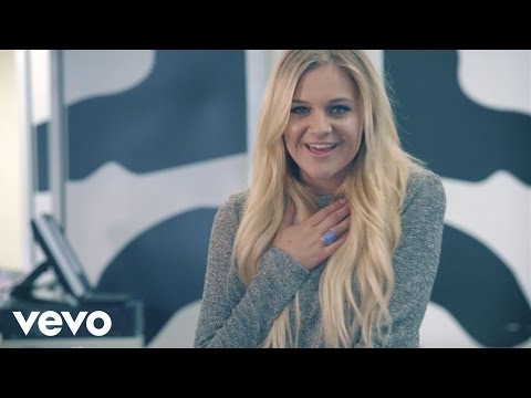 Kelsea Ballerini - Square Pegs (Acoustic) (Vevo LIFT)