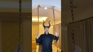 HAVE ONE’S CARDBOARD ICE CREAM STOLEN BY A CROW！#asmr