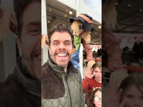 Halloweening So Hard! | Perez Hilton And Family