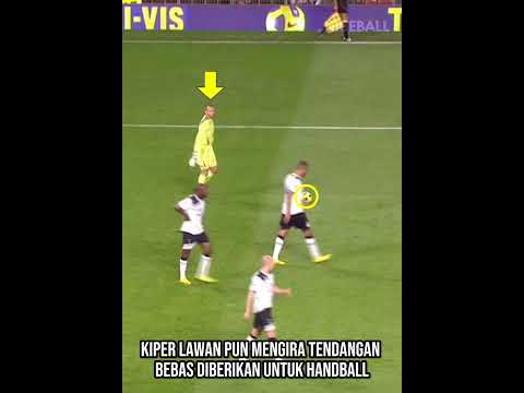 Gol Paling Aneh di Sepak Bola 😂 #football #sepakbola #shorts