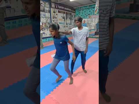 V KARATE #girlssafety #selfdifence #study #students #school #college #vkarate #fight #martialarts