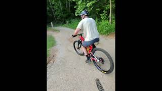 Evening Ride in Bentonville | The Oz Life #raybanmeta #bentonville #mtb
