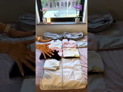 Traveling to Italy? You need this viral packing hack 🧱✨#jennibag #italytraveltips #shortsvideo