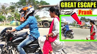 Great Escape.. 😂 விட்டு போயிட்டேன் Prank on Santhiya.. Angry Mode on 🔥😆
