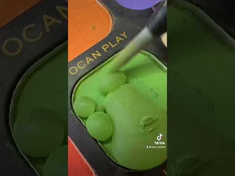 Making the biggest droplet 😮 #droplets #oddlysatisfying