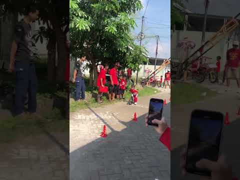 Teteh kia lomba balance bike