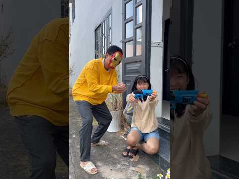 Poor Girl Vs Gun Toy #shorts #chiucloving #toys