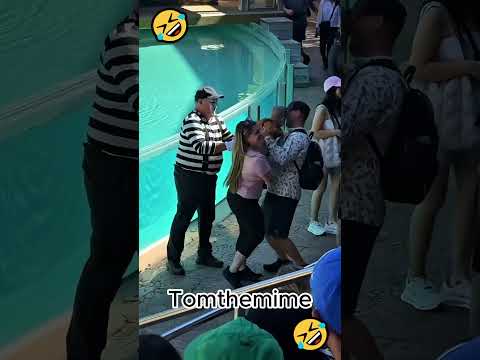 Funny mime🤣🤣 #funny #funnyvideo #happy #fypyoutube #mime #fyp