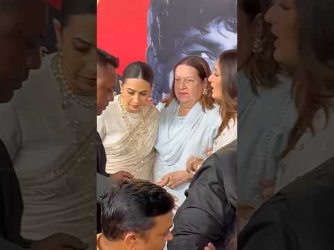 Karishma Kapoor Babita Kapoor Randhir Kapoor Kareena Kapoor Khan Raj Kapoor Birthday celebrations