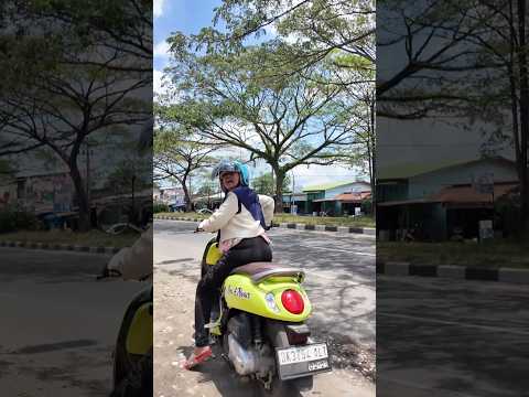 Alvaro ketinggalan pulang Indomaret #aradanalvaro #keripikkentangmasboy #shorts