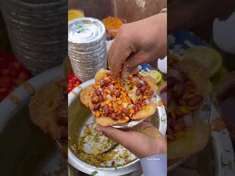 Delhi Famous Bhel Puri 60 Rs #shorts #streetfood