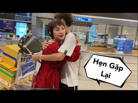 Ra Sân Bay Tiễn Cò Đi DuBai - Hẹn Gặp Lại Nhé