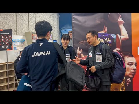 【舞台裏】張本智和が中国撃破で1回戦勝利！父・宇さん＆母・凌さんも大喜び｜WTTファイナルズ福岡2024