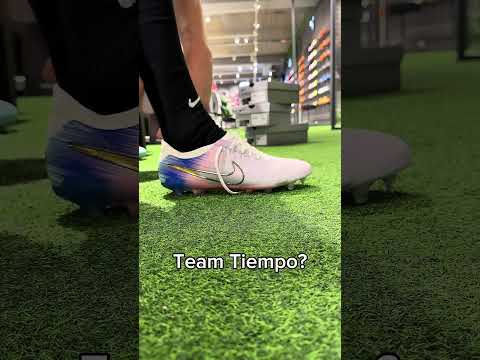 Nu verkrijgbaar ๐ฅถ #nikeunitedpack #mercurial #phantom #tiempo #nikefootball