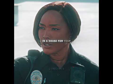 He didn't realize his mistake, but he realized the vase was about to shatter.#911#short#movie