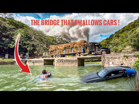 Diving Under The Most Dangerous Bridge In Jamaica (Flat Bridge)