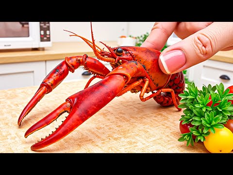 Simple Miniature Lobster Roll Recipe from England | Tiny and Delicious Seafood by Miniature Cooking