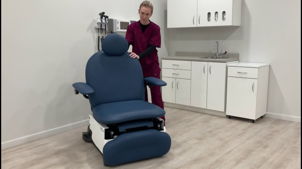 4011 Leg-Centric Procedure Chairs - UMF Medical