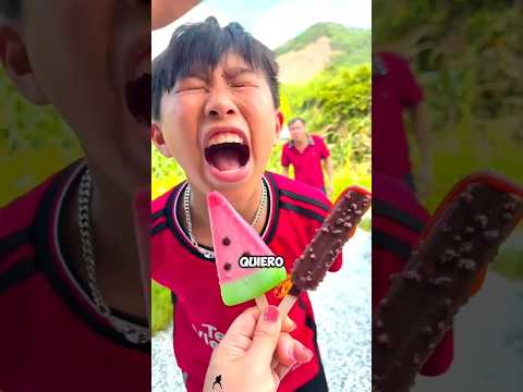 🔥 ¡El helado más picante del mundo! 🍉🍫🌶️ ¡Esto quema de verdad! 😱~#shorts