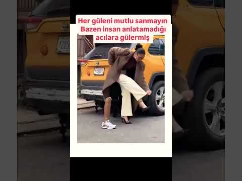 #Bazen insan anlatamadığı acılara gülermiş