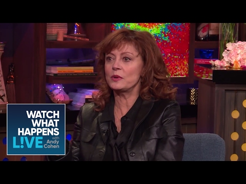 Susan Sarandon Reignites That Feud With 'Not Well Informed' Debra Messing By Comparing Her To Donald Trump!