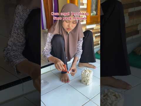 Cara cepat bersihkan saos yang tumpah #kreatif #comedy #lucu #tips #hiburan #shortvideo