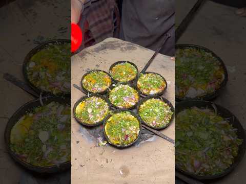 World’s Biggest 14 Egg Poach - Amazing Street Food of Patna, India