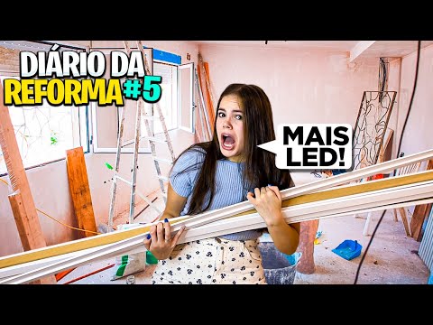 DIÁRIO DE REFORMA #5 - CADEIRAS erradas E LED NA PAREDE!!