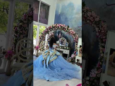 La Quinceañera está preparándose para su gran día 🥰. Lista para todos los ritmos 💃 #miamiquinces