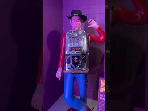 There's A Mafia Museum In Las Vegas! Check It Out With Us! This Is The Mob Museum: