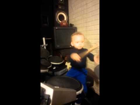 Incredible 2-Year-Old Drummer Rocks Out To Foo Fighters! So Cute And Talented!!