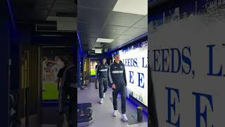 The Boys arrive at Elland Road! 🏁🏟️
