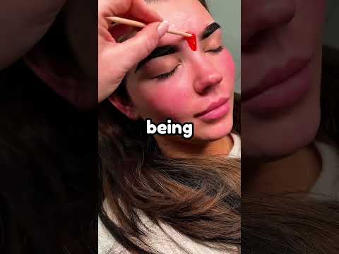 Beauty girls, what's the worst makeup phase you went through as a teenager?