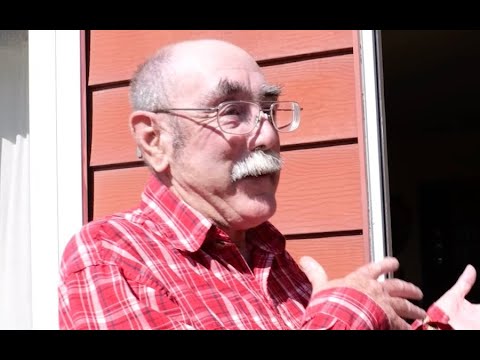 A man who's worked at Jiffy Lube for 45 years gets a retirement surprise for Feel Good Friday