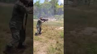 Militares Mexicanos Entrenando