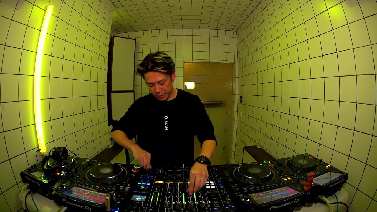 O-MAN | HÖR – October 31 / 2025