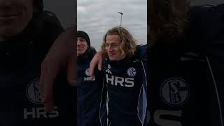 Eine kleine Gesangseinlage für Euch, Schalker! 🥰🎶🎄 #S04 #Schalke #Christmas #Christmassongs