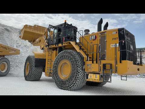 First Day On Duty: Brand New Caterpillar 992 & 777 At High-Tech Aggregate Quarry - Interkat SA - 4K