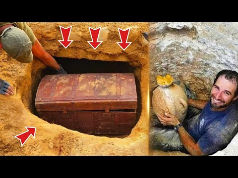 What We Found With a Metal Detector Shocked the World❗️ Strange Treasure Hunt with a Metal Detector