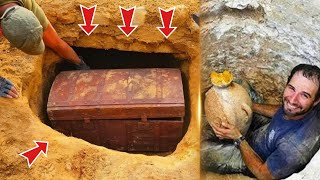 What We Found With a Metal Detector Shocked the World❗️ Strange Treasure Hunt with a Metal Detector