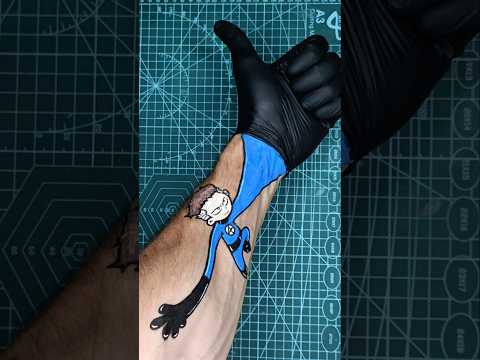 Voy al Cine 🎥 a ver Los 4 Fantásticos Con Reed Richards Pintado en mi Brazo