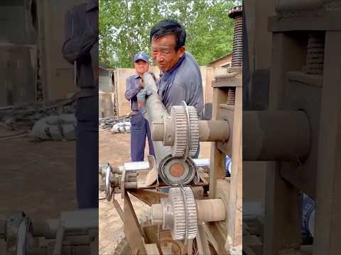 100만 원짜리 전선 10초 만에 껍질 벗기기 ㄷㄷ