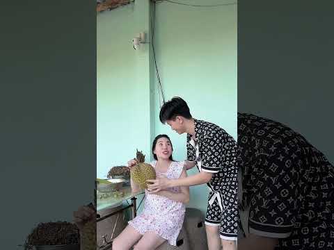 Về quê nghe mẹ nói bầu không được ăn sầu riêng kiểu #ericvano #giadinh #cuople #funny